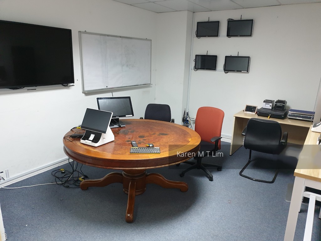 Leong Huat Building (D13), Factory #203013911